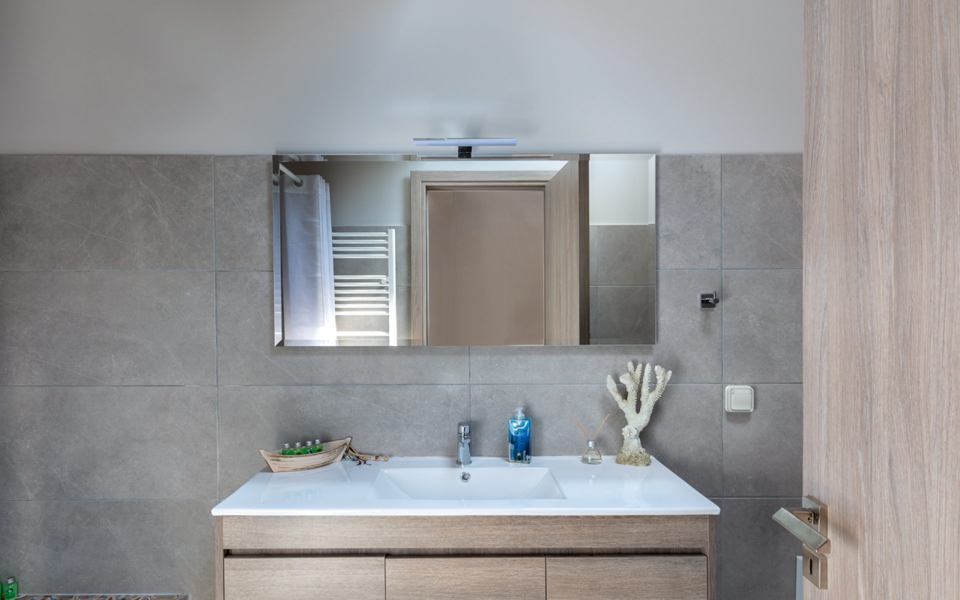 Grand View Maisonette