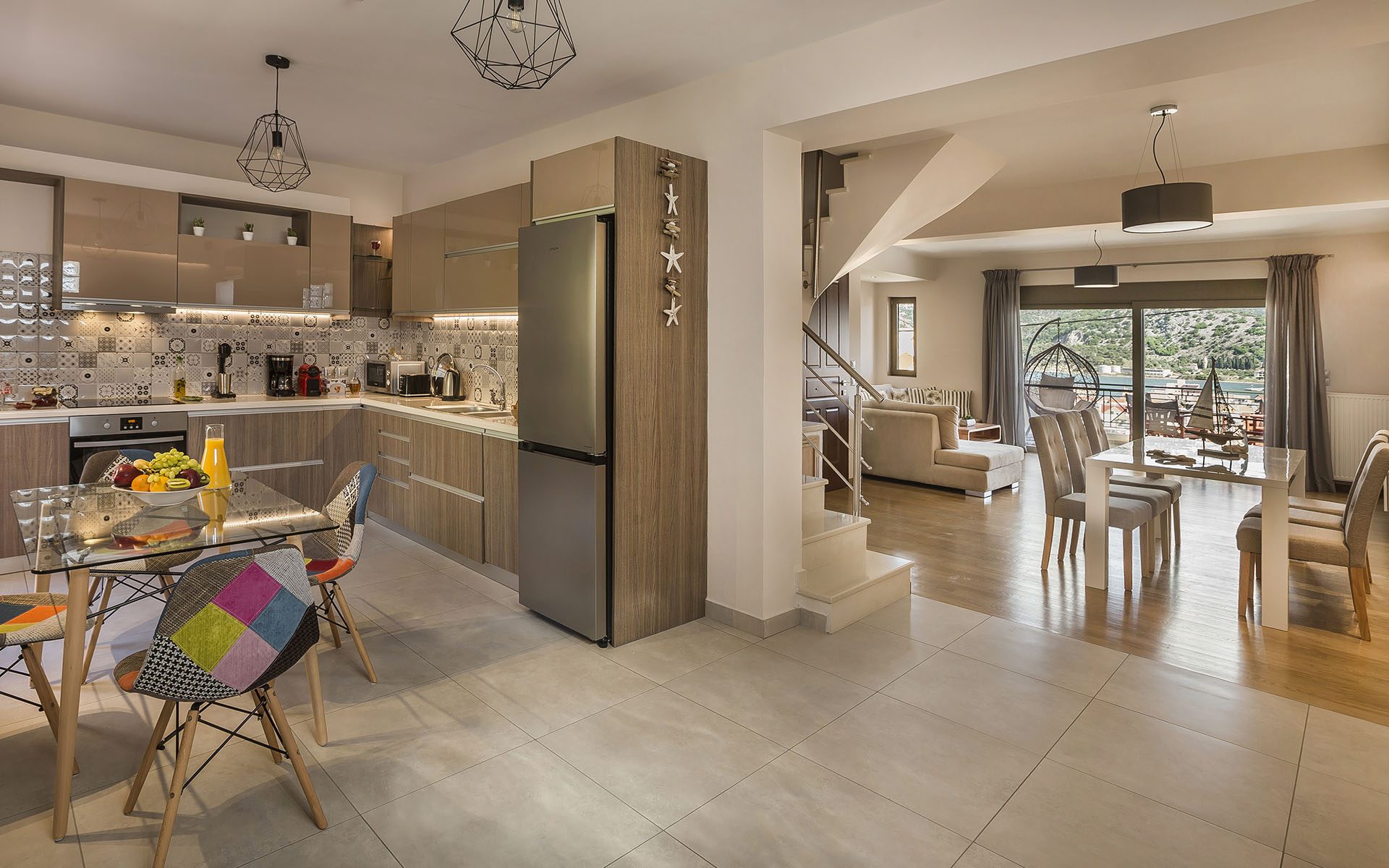 Grand View Maisonette