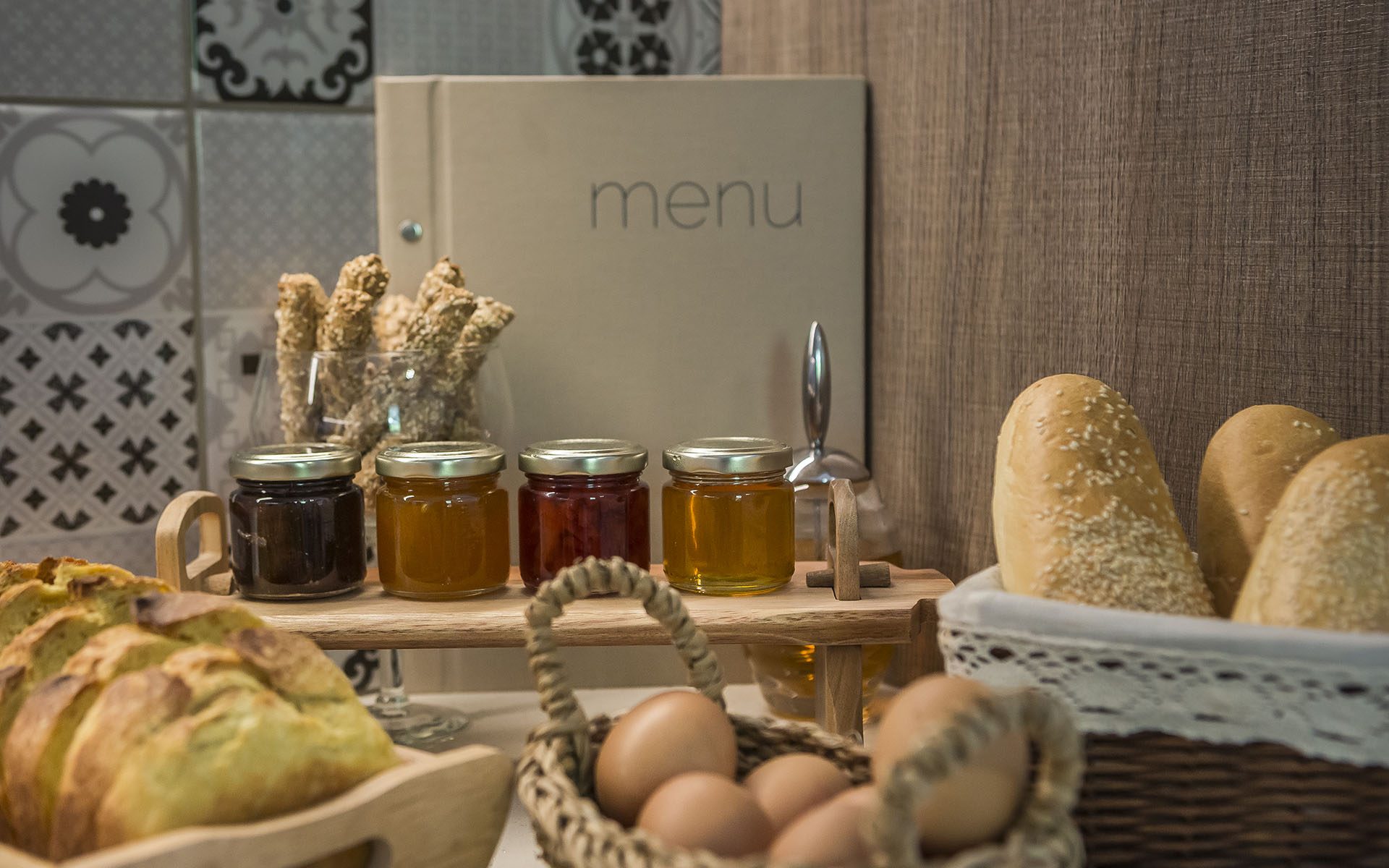 Grand View Maisonette